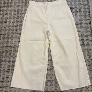 OAT New York Women's white Wide-Leg Jeans crop. 12/31”waist. Like new